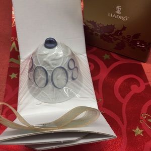 2008 Lladro ornament